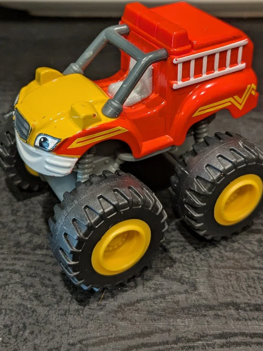 Blaze and the Monster Machines Diecast Truck Lot Mattel Nickelodeon 2014